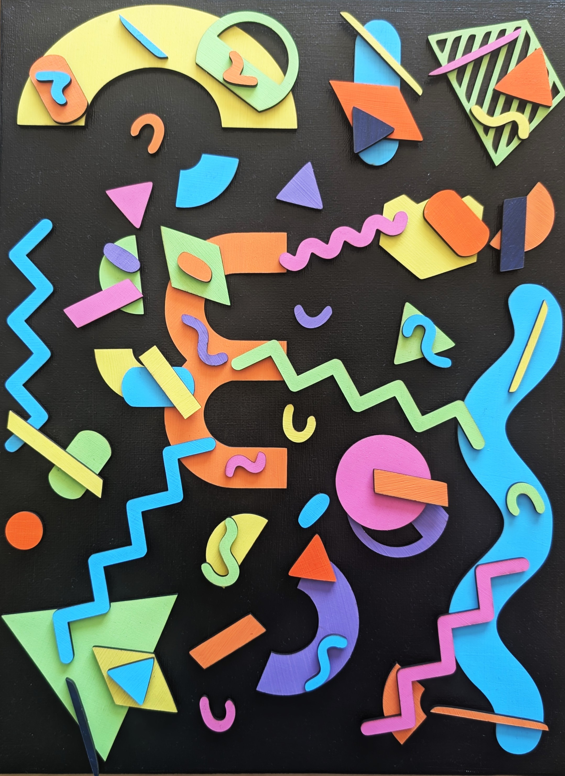 KLORGRAV — Série GEOMEMPHIS, peinture bois relief sur toile noire